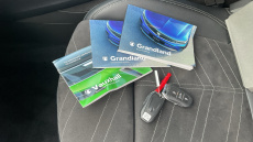 Vauxhall Grandland 1.5 Turbo D Ultimate 5dr Auto Diesel Hatchback